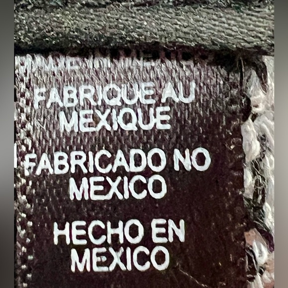 Volcom Wrap Sweater SZ S (Fits 4-10) Black and White Striped.NWOT - Picture 3 of 9